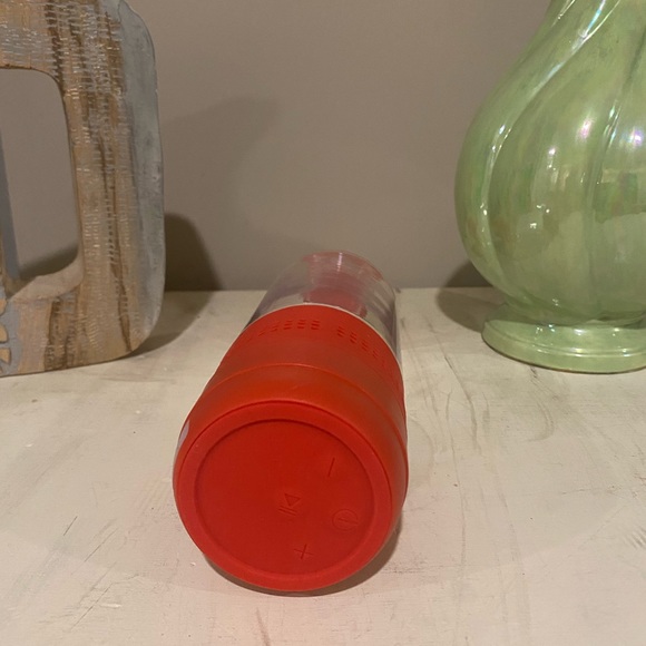NIB H2Audio Bottle Speaker - Picture 5 of 8